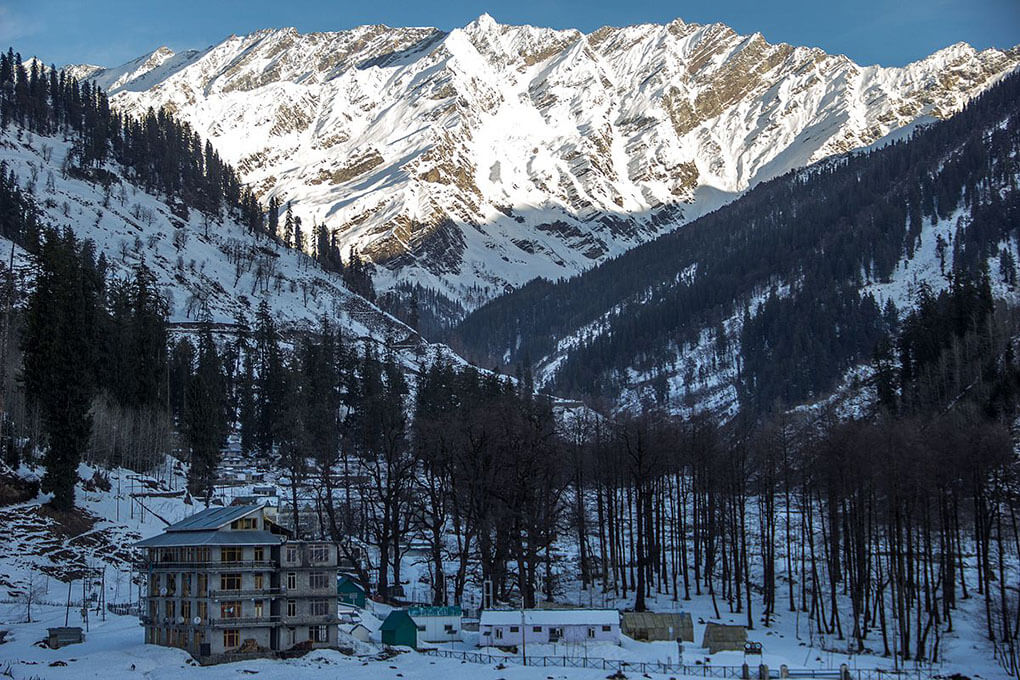 10 Best Hill Stations in Himachal for a Pure Bliss