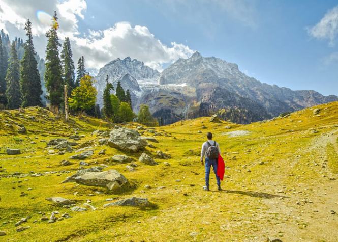 Kasmir great lakes trek