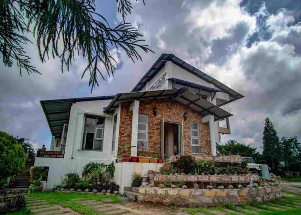 Hotels in Meghalaya - Meghalaya Backpacking Tour